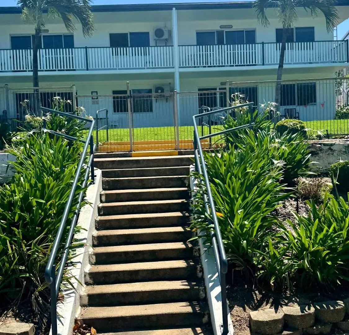 Qcwa K P Units Motel Townsville Australia